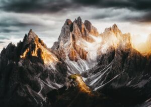 Mountain Landscapes - Captivating view of rugged mountain peaks illumi #28158788