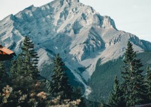 Mountain Landscapes - Stunning view of a Rocky Mountain peak in Banff #28366344