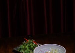 Food Aesthetics - Delve into the flavors of traditional Vietnamese #5129123